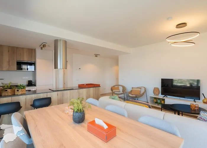 Saeta 10b Apartment *